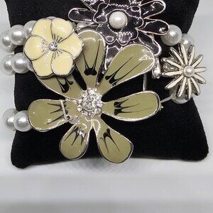 Enamel Flower Faux Pearl Bracelet
